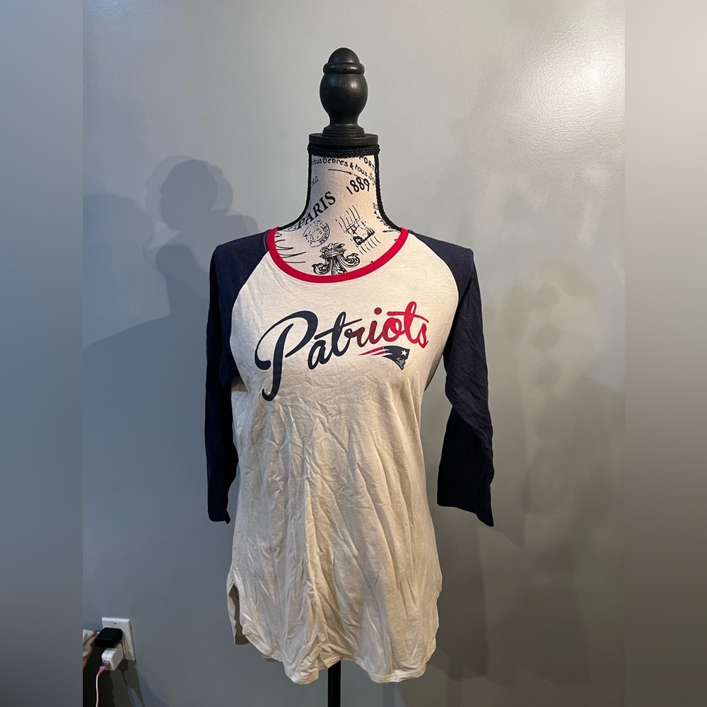 Patriots Tee Long Sleeve Medium